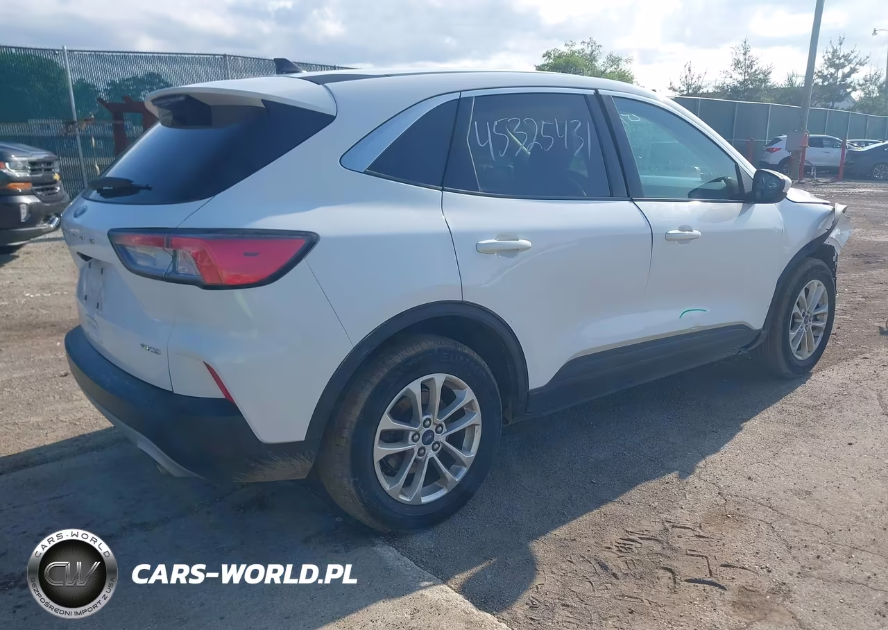 2020 Ford Escape Se VIN:1FMCU9G64LUC71653 - 4