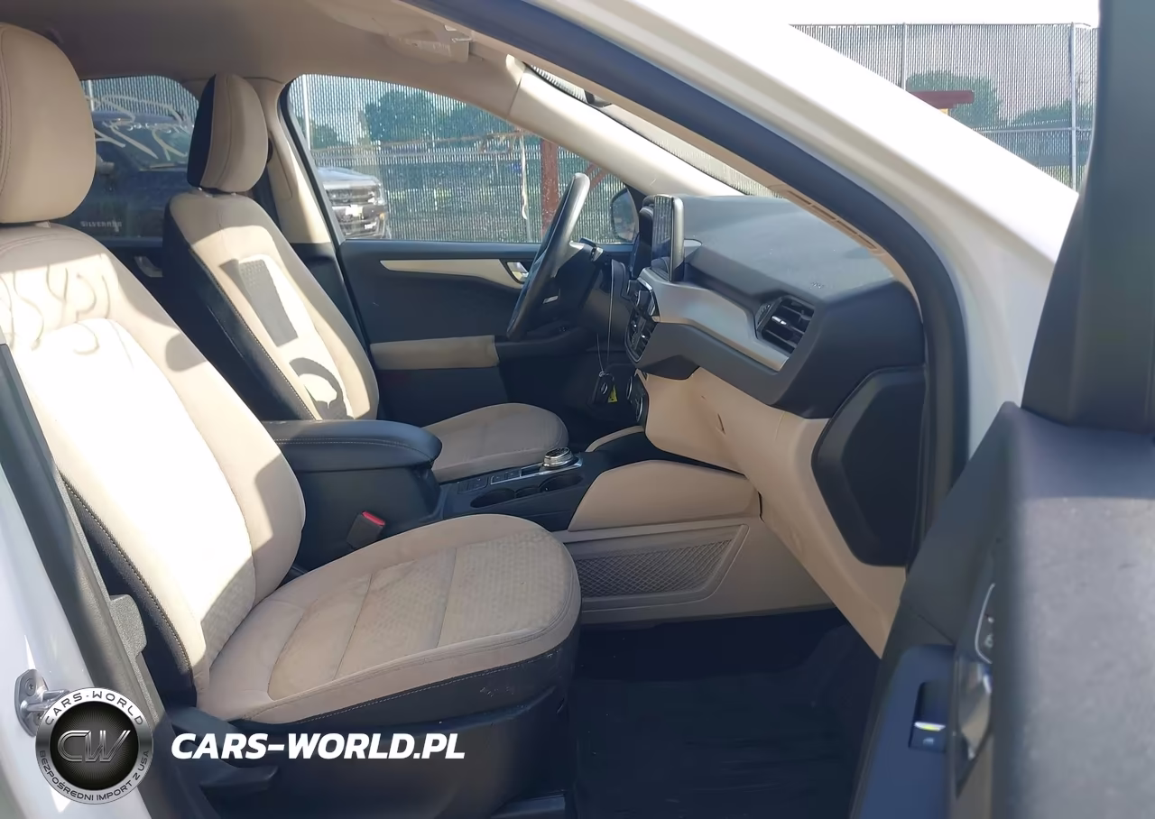 2020 Ford Escape Se VIN:1FMCU9G64LUC71653 - 5