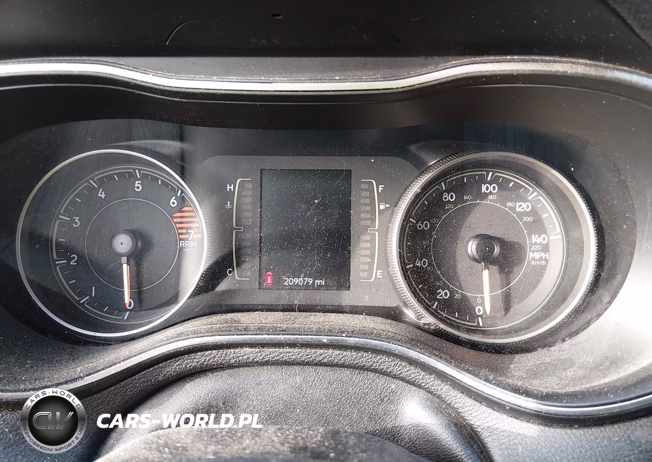 2019 Jeep Cherokee Latitude Fwd VIN:1C4PJLCB2KD109534 - 7