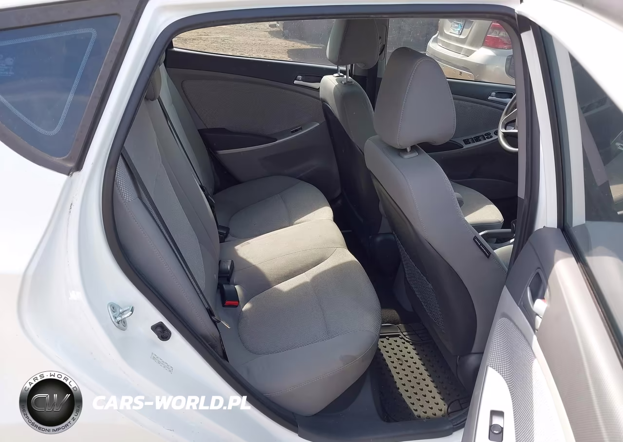 2014 Hyundai Accent Gs VIN:KMHCT5AE4EU161328 - 8