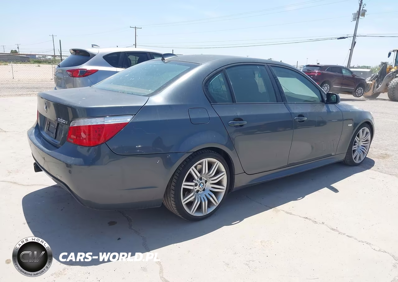 2008 BMW 550I VIN:WBANW53568CT52032 - 4