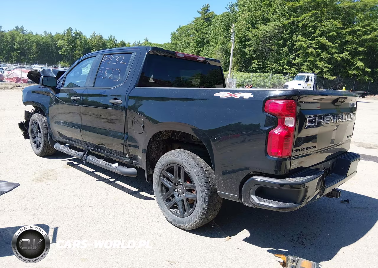 2022 Chevrolet Silverado 1500 4Wd Short Bed Custom VIN:1GCPDBEK7NZ514973 - 3