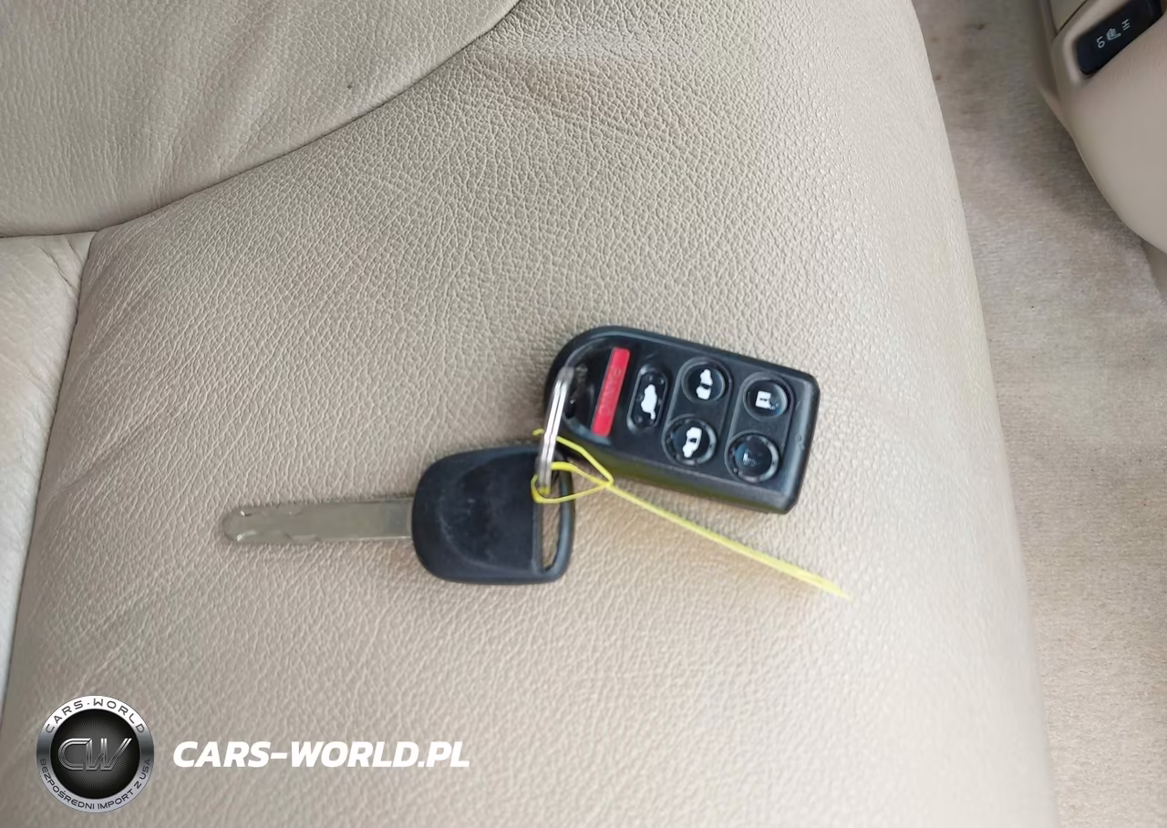 2007 Honda Odyssey Touring VIN:5FNRL38897B002092 - 11