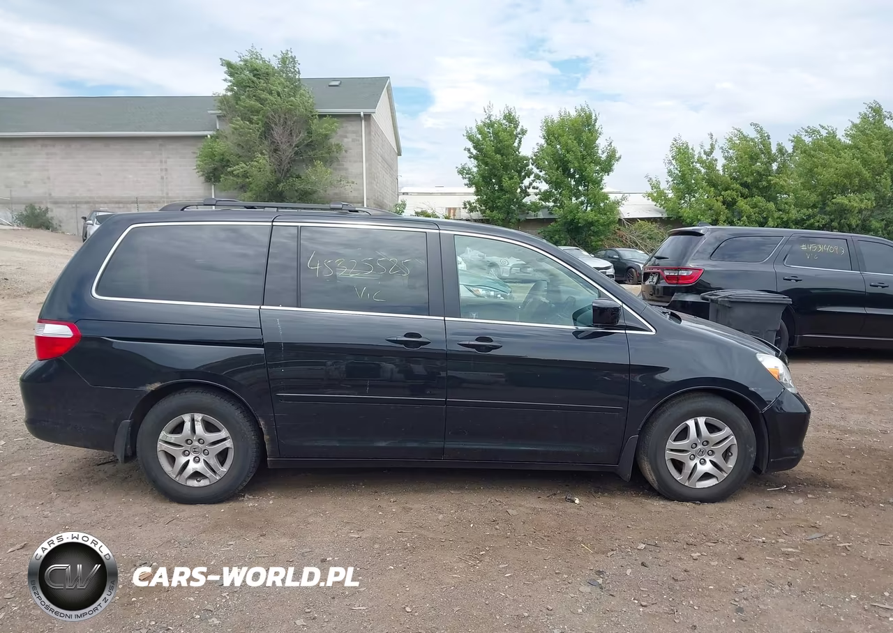 2007 Honda Odyssey Touring VIN:5FNRL38897B002092 - 13