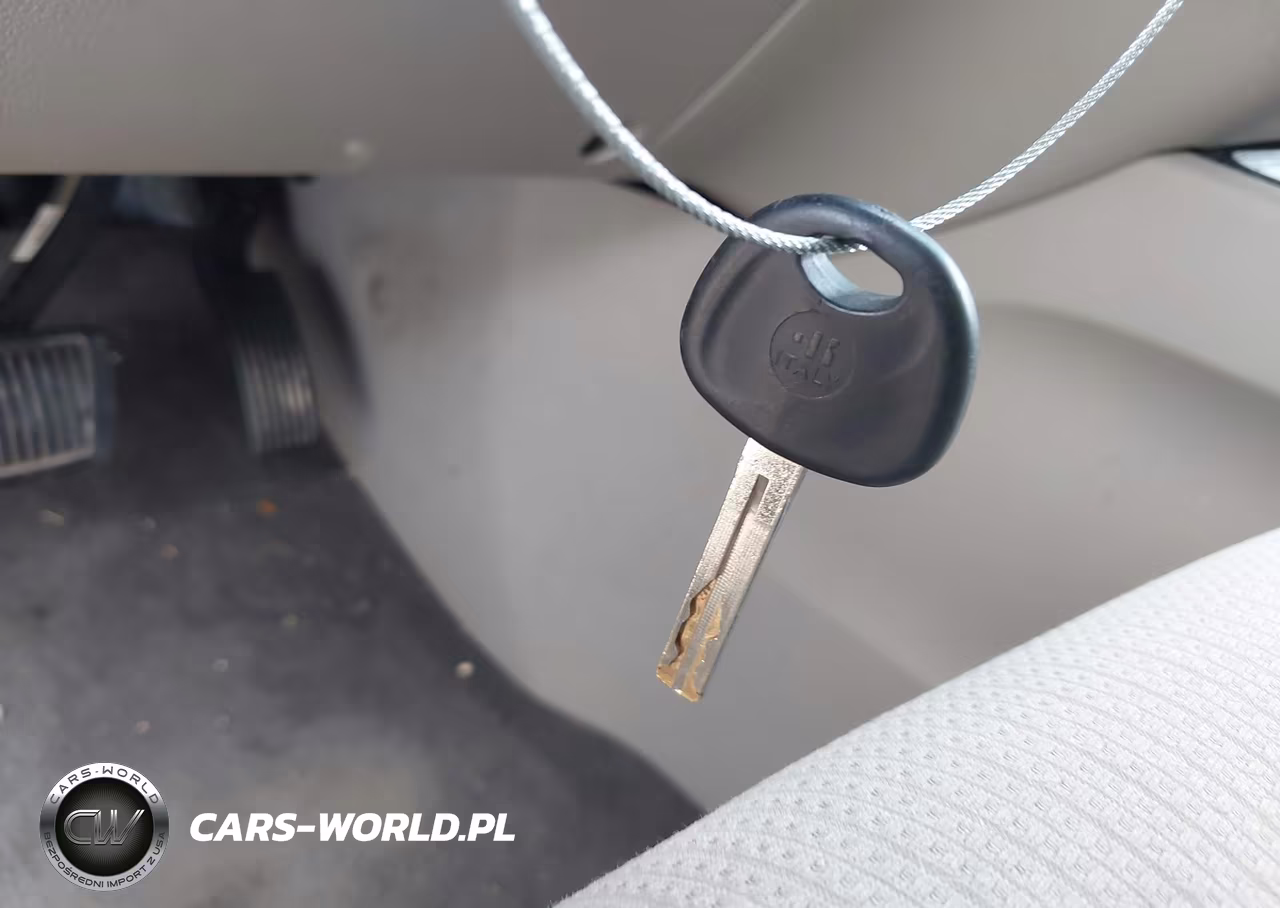 2016 Kia Sedona Lx VIN:KNDMB5C18G6163273 - 11