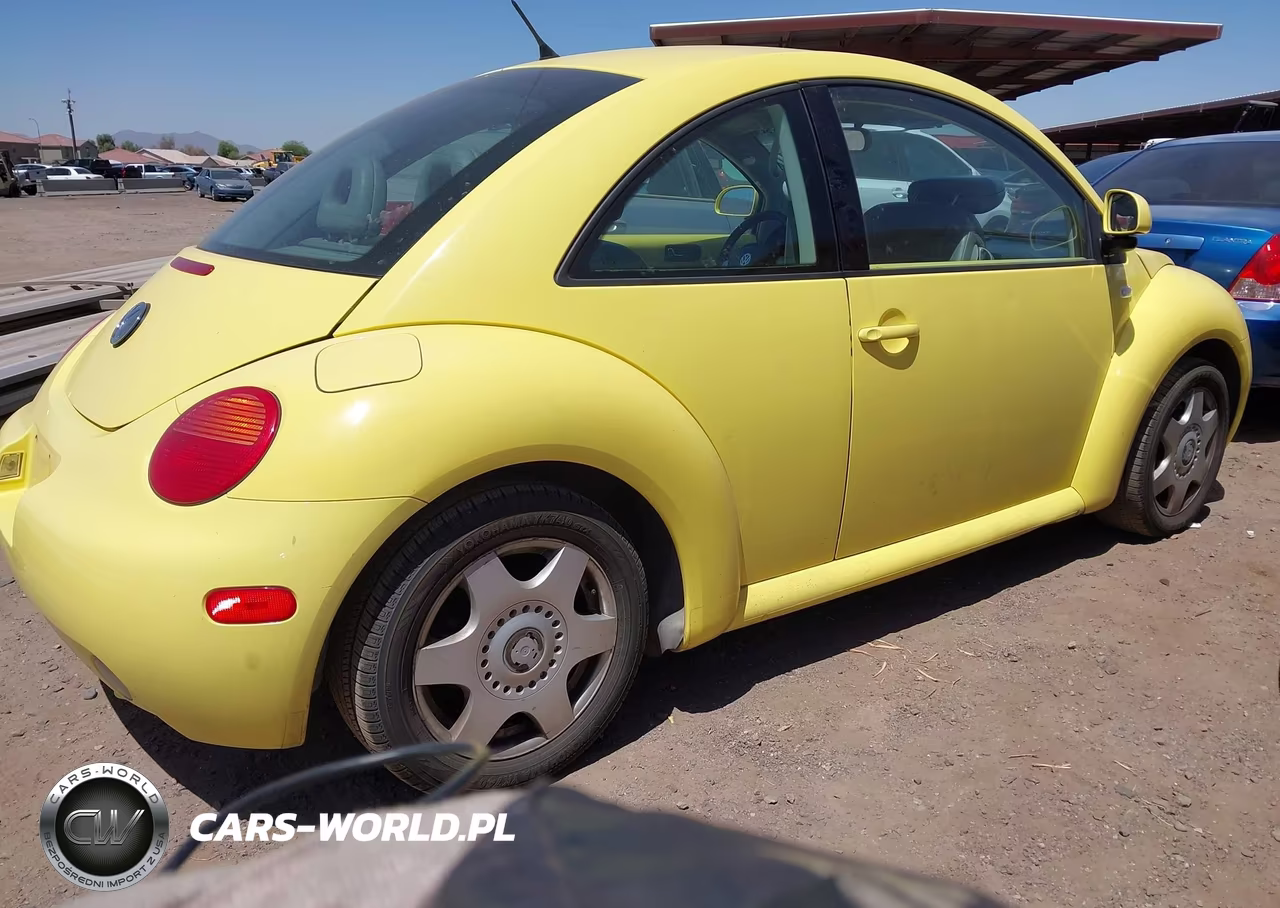 2000 Volkswagen New Beetle Gls VIN:3VWCA21C6YM475186 - 4