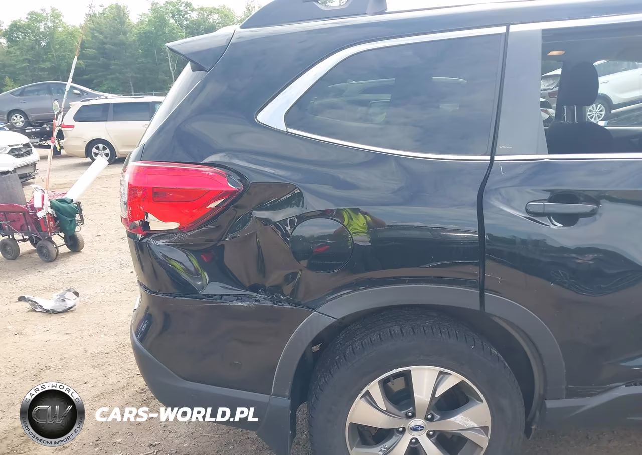 2020 Subaru Ascent Premium VIN:4S4WMAFD4L3414850 - 17