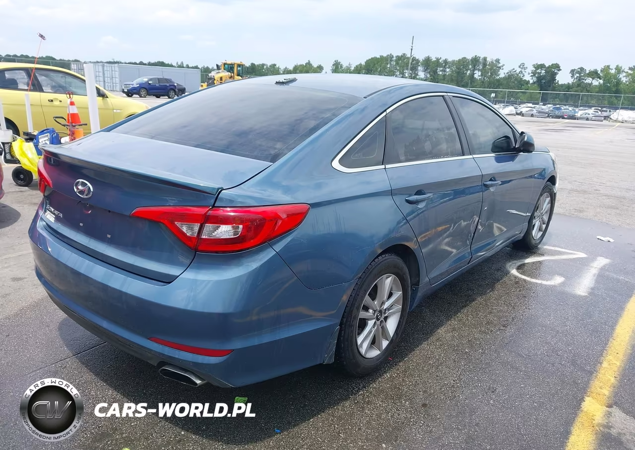 2016 Hyundai Sonata Se VIN:5NPE24AF3GH382452 - 4