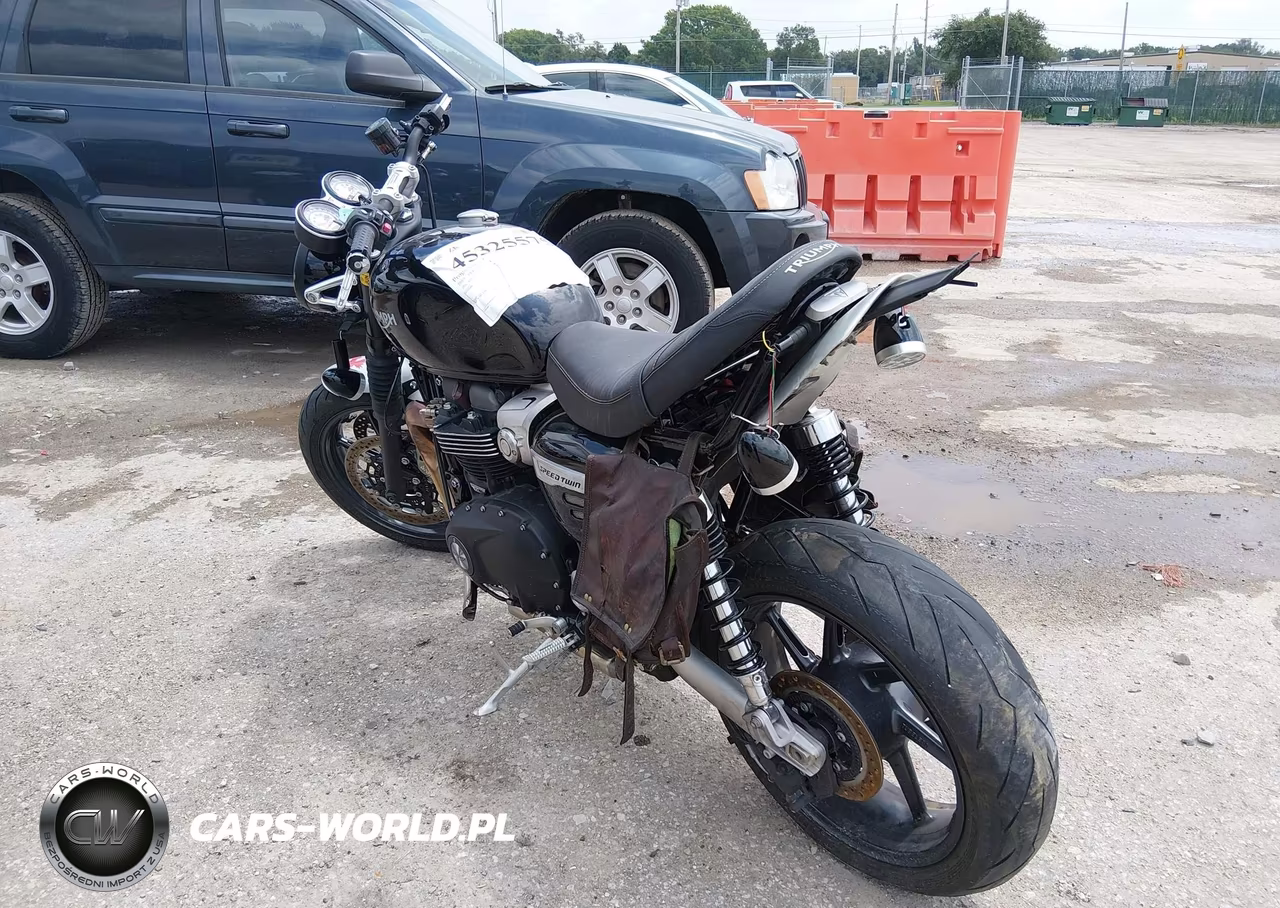 2019 Triumph Motorcycle Speed Twin VIN:SMTD54HF1KT928826 - 3