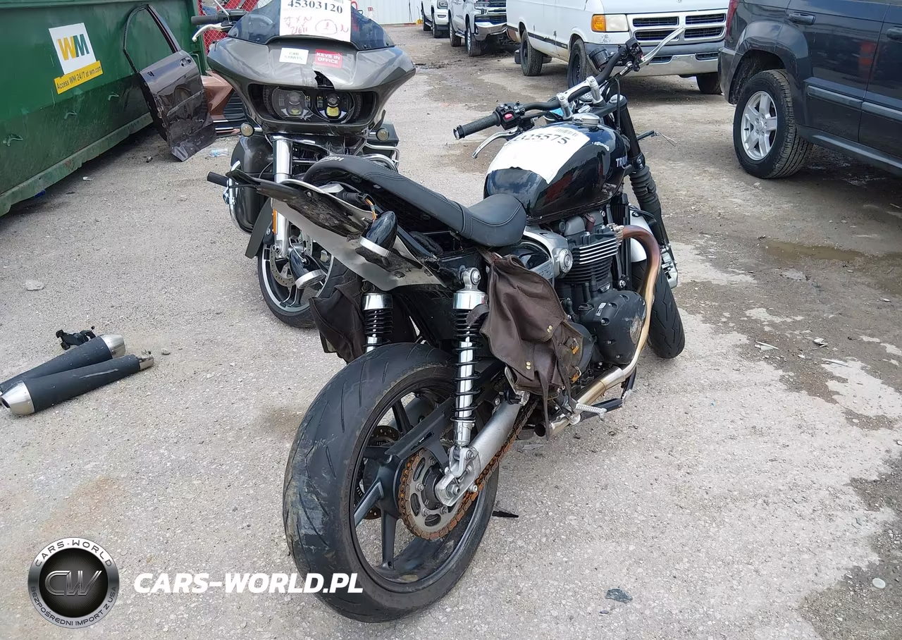 2019 Triumph Motorcycle Speed Twin VIN:SMTD54HF1KT928826 - 4