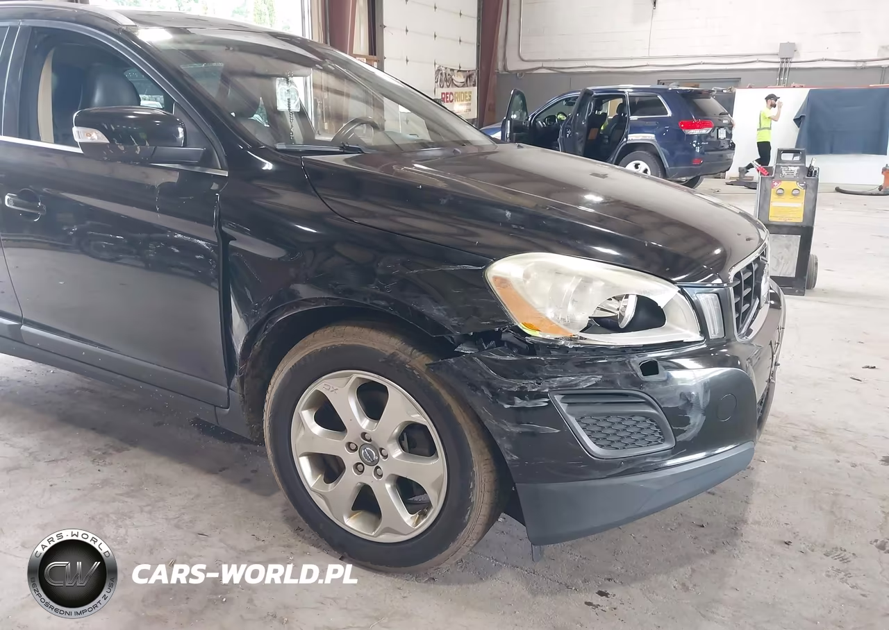 2013 Volvo Xc60 3.2-3.2 Platinum-3.2 Premier-3.2 Premier Plus VIN:YV4940DZ2D2399988 - 6