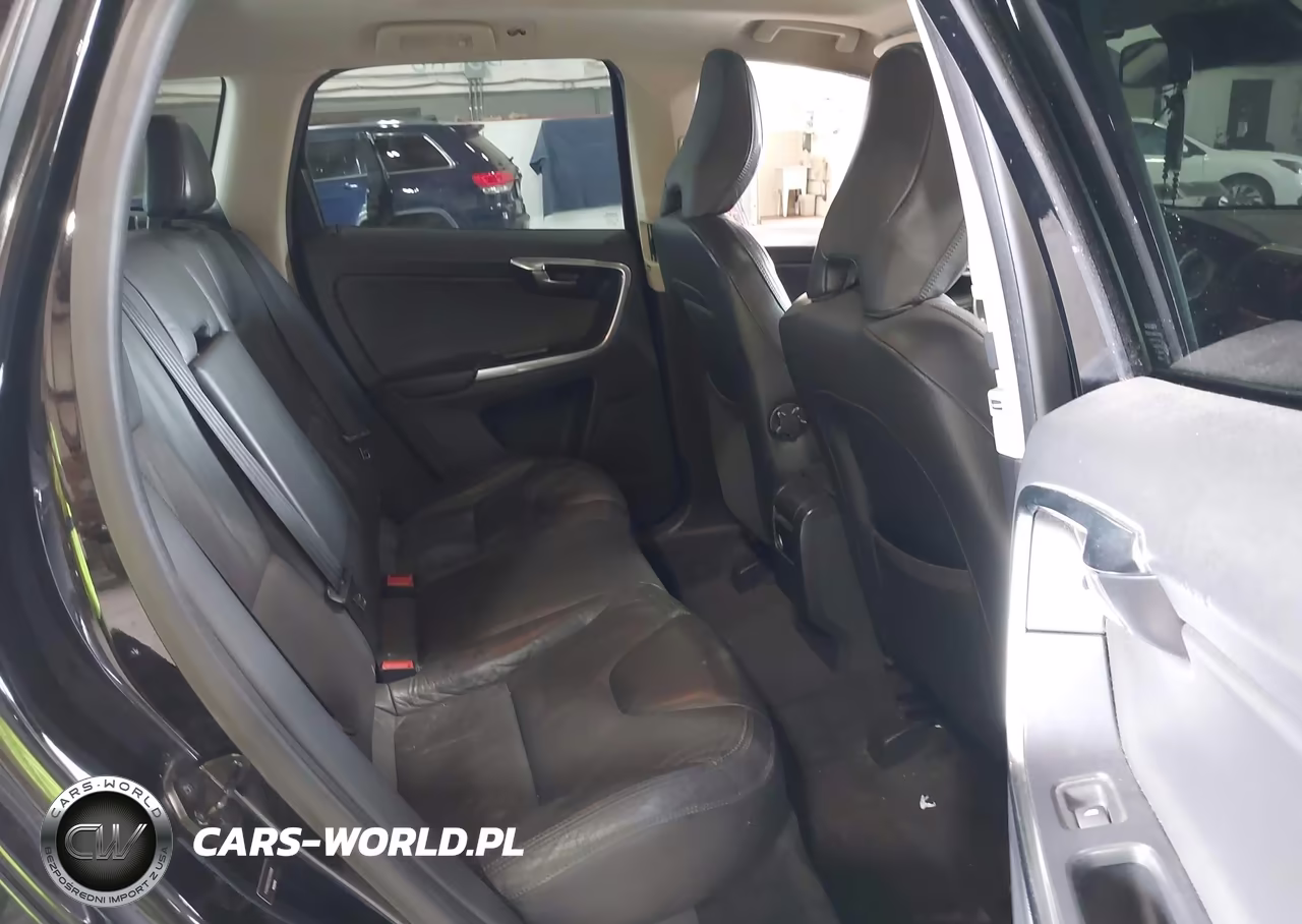 2013 Volvo Xc60 3.2-3.2 Platinum-3.2 Premier-3.2 Premier Plus VIN:YV4940DZ2D2399988 - 8