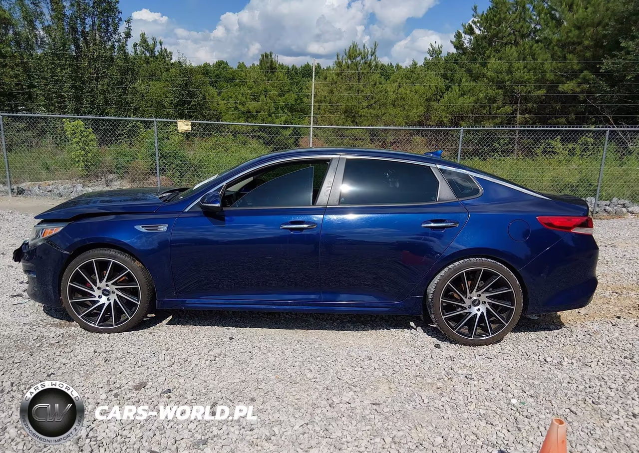 2016 Kia Optima Lx VIN:5XXGT4L35GG026024 - 14