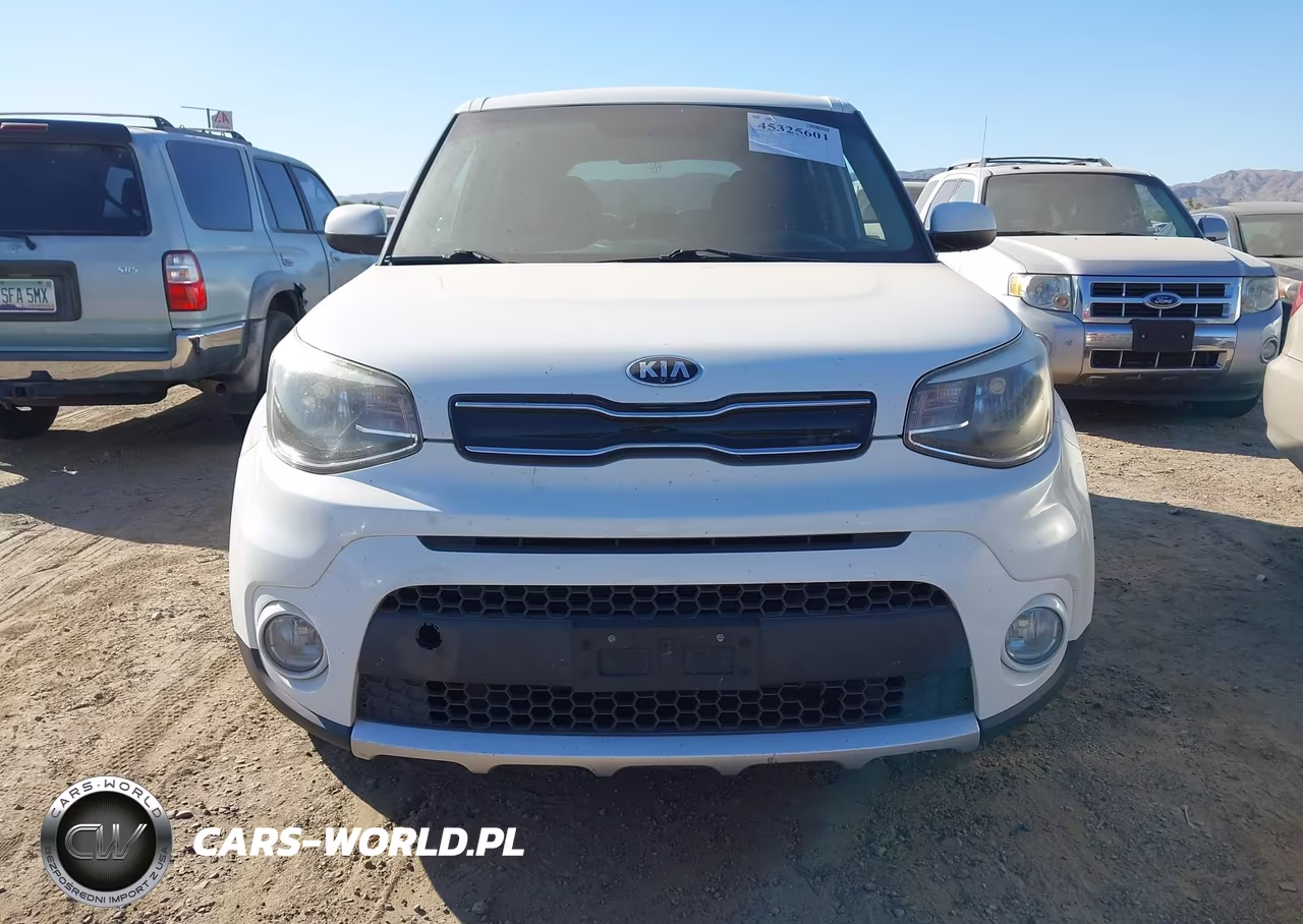 2018 Kia Soul + VIN:KNDJP3A59J7530004 - 12