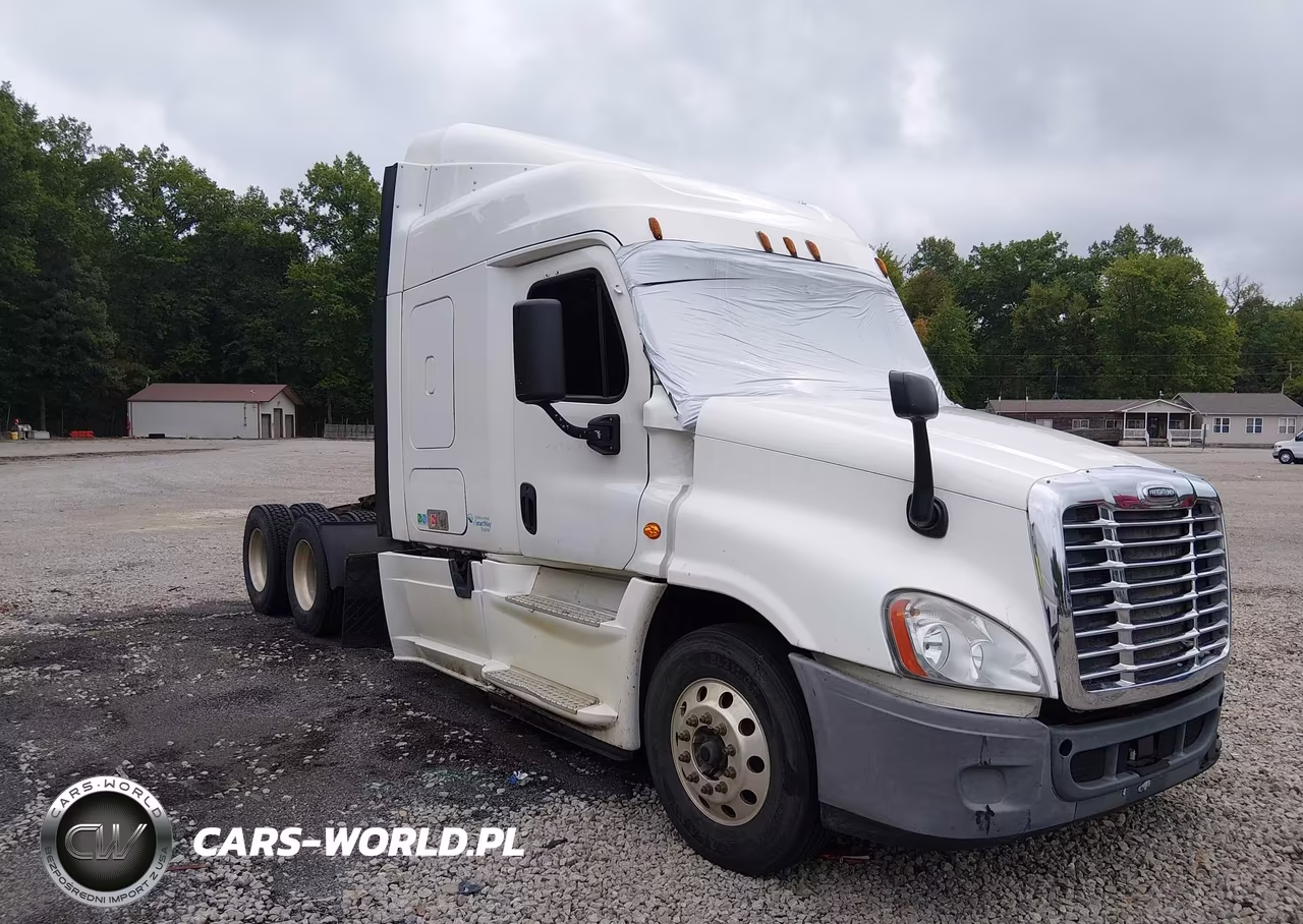 2015 Freightliner Cascadia 125