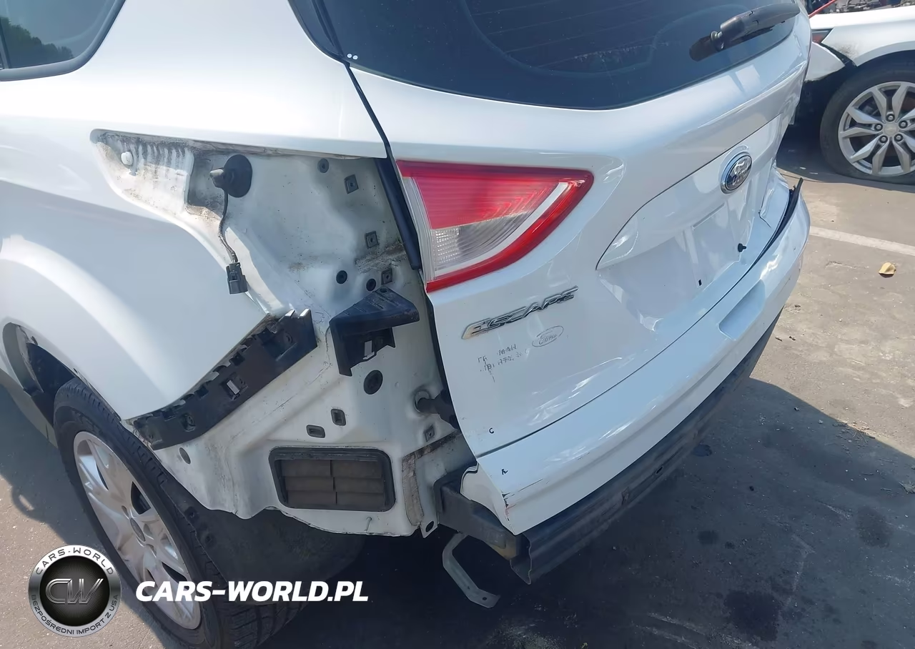 2013 Ford Escape S VIN:1FMCU0F78DUC08174 - 18
