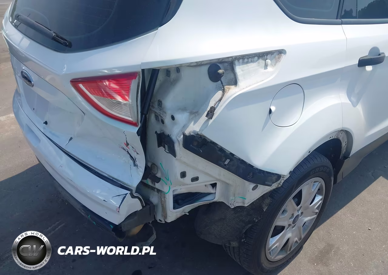 2013 Ford Escape S VIN:1FMCU0F78DUC08174 - 19