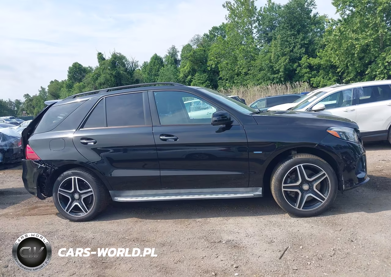 2016 Mercedes-Benz Gle 550E 4Matic VIN:4JGDA6DB2GA773680 - 13
