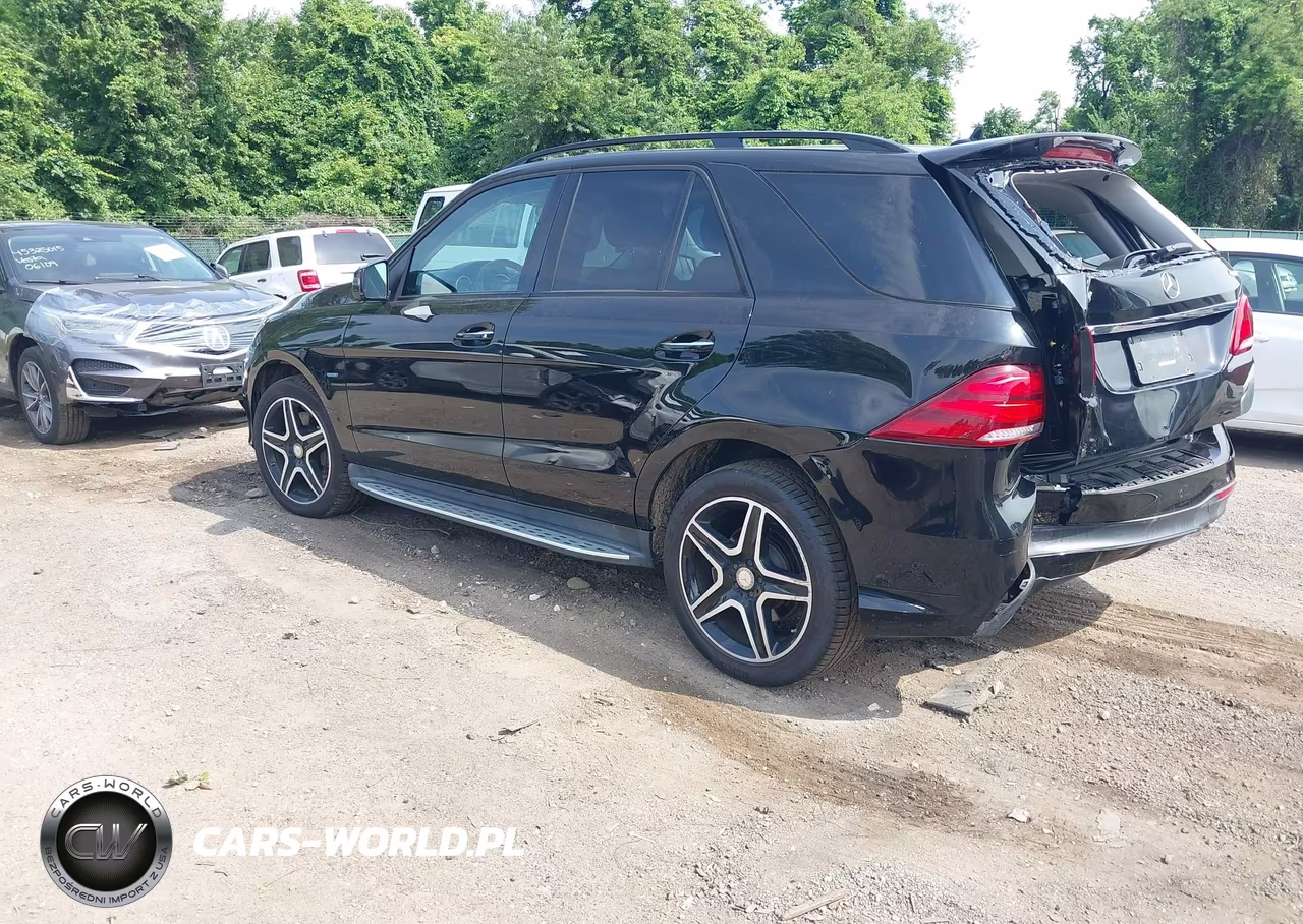 2016 Mercedes-Benz Gle 550E 4Matic VIN:4JGDA6DB2GA773680 - 3