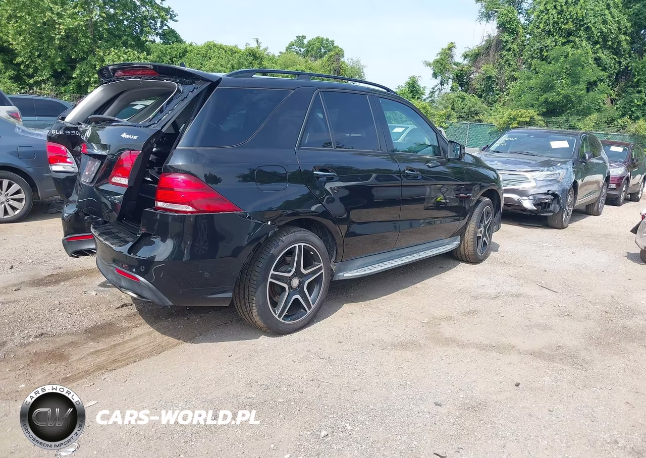2016 Mercedes-Benz Gle 550E 4Matic VIN:4JGDA6DB2GA773680 - 4