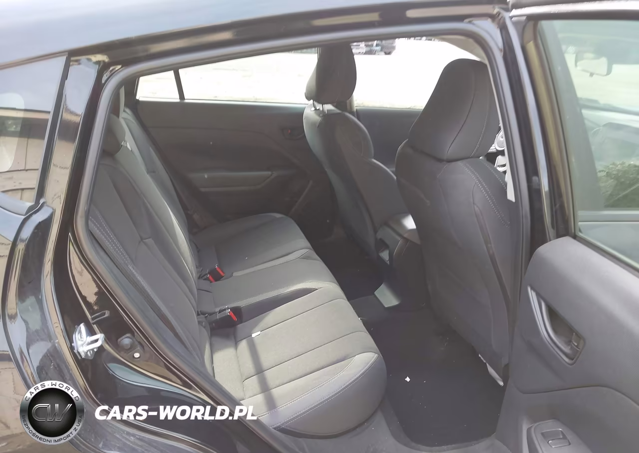 2025 Subaru Impreza Base 5-Door VIN:JF1GUABC5S8232104 - 8