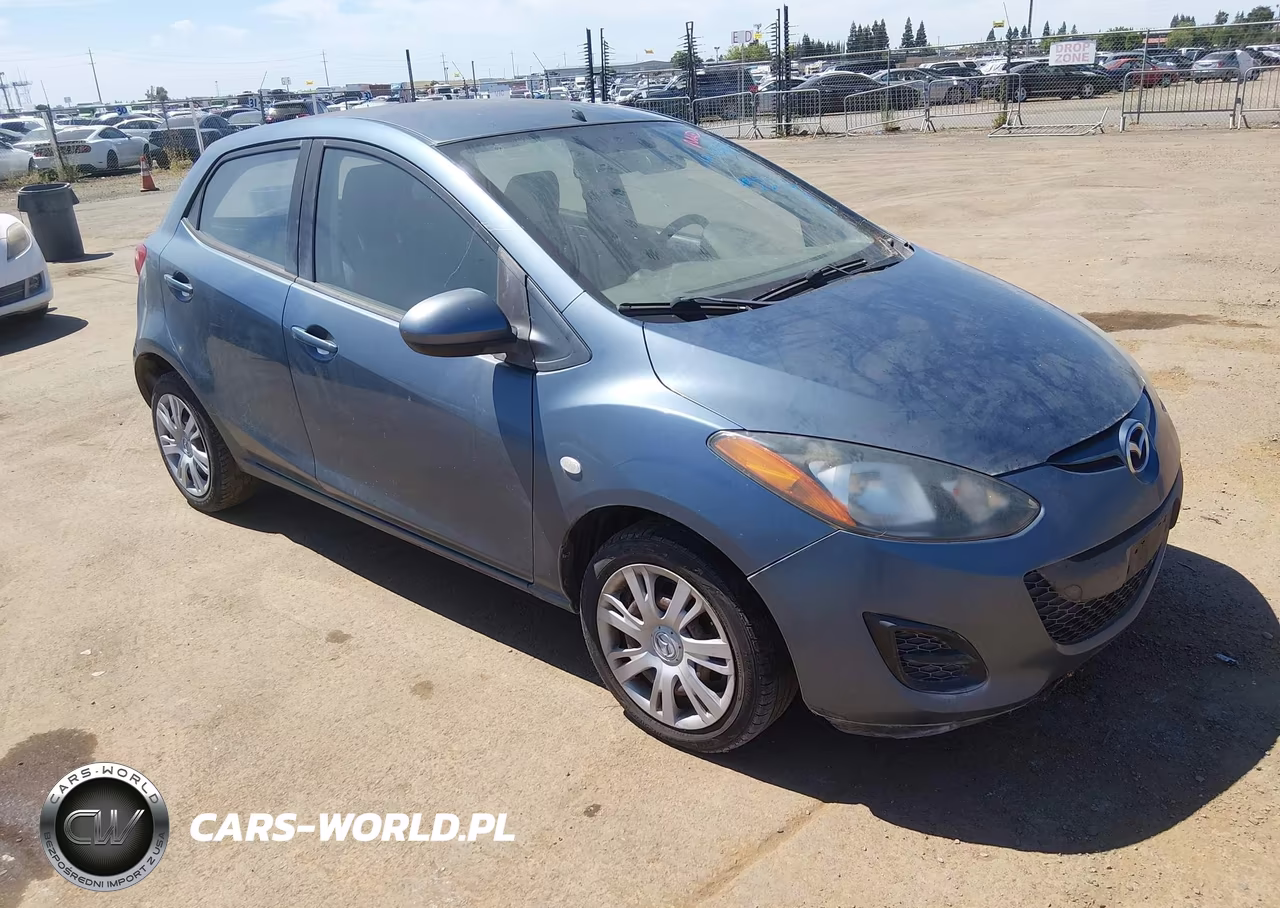 2014 Mazda Mazda2 Sport – zdjęcie 1 z 11
