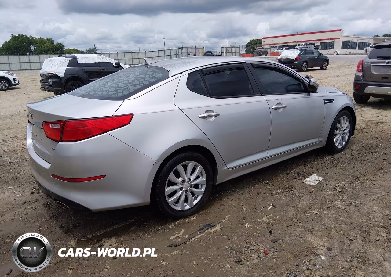 2014 Kia Optima Lx VIN:5XXGM4A78EG348799 - 4