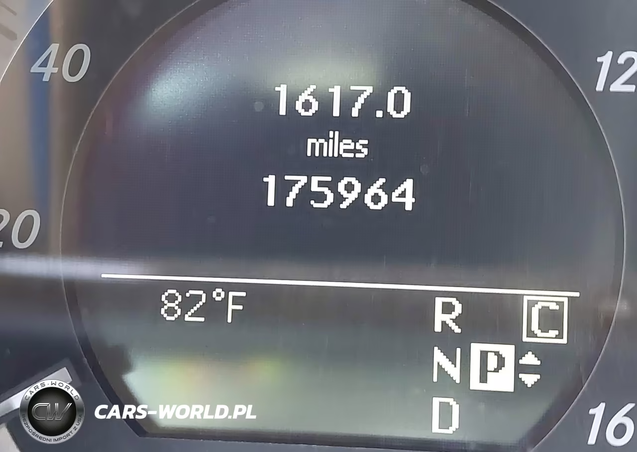 2010 Mercedes-Benz E 350 4Matic VIN:WDDHF8HB1AA097653 - 16