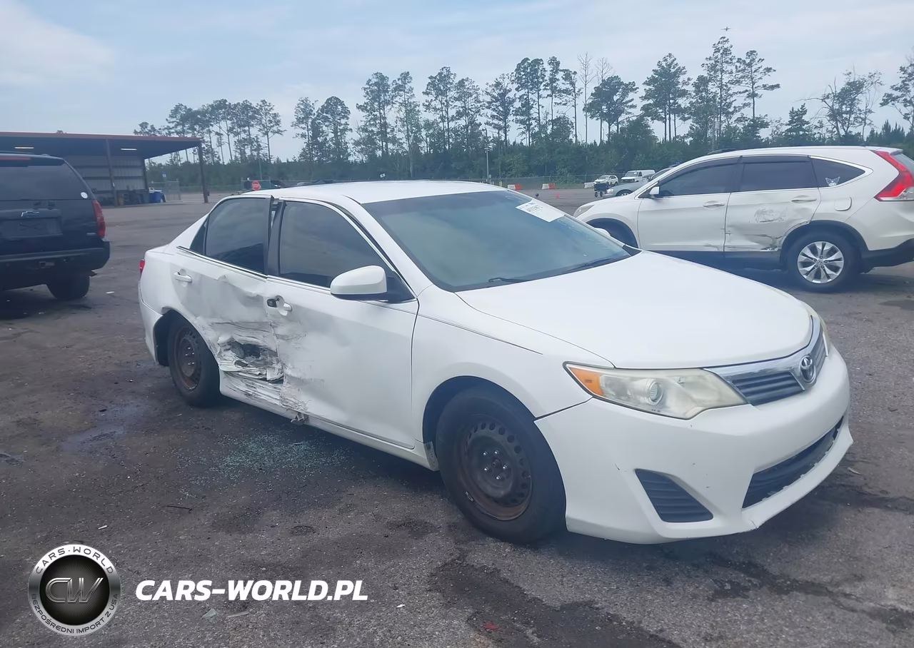 2012 Toyota Camry L – zdjęcie 1 z 16