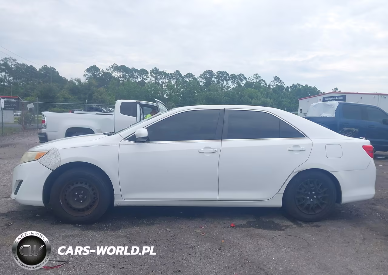 2012 Toyota Camry L VIN:4T1BF1FK9CU636737 - 14