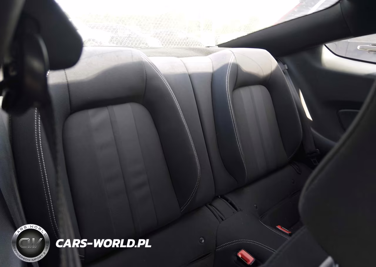 2018 Ford Mustang Ecoboost VIN:1FA6P8TH3J5163239 - 8