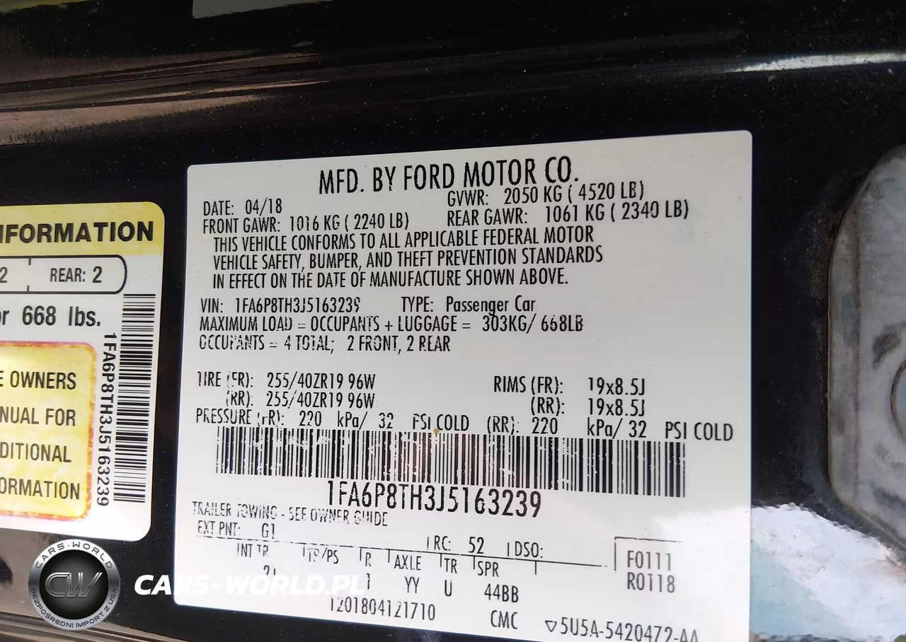 2018 Ford Mustang Ecoboost VIN:1FA6P8TH3J5163239 - 9