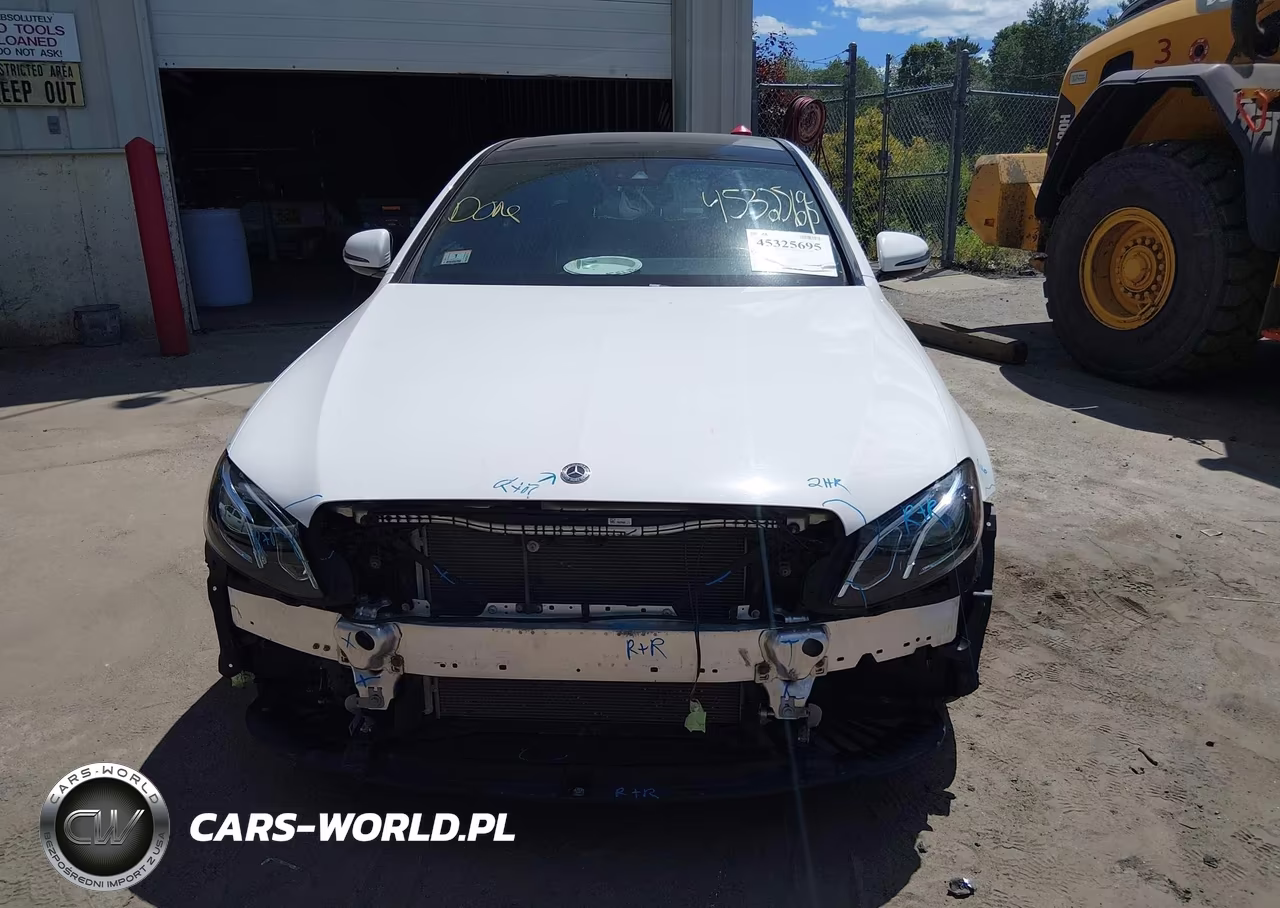2018 Mercedes-Benz E 300 4Matic VIN:WDDZF4KB6JA463483 - 12