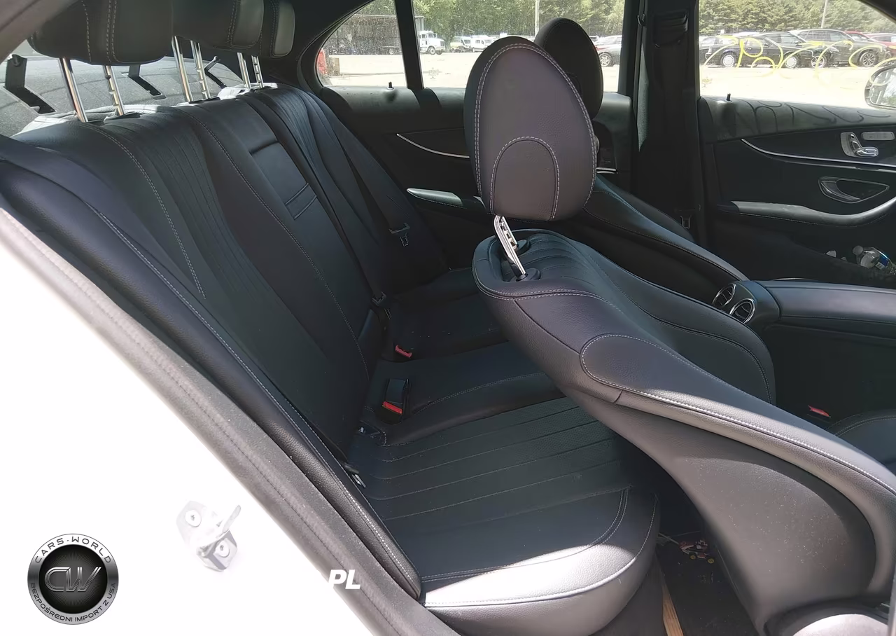 2018 Mercedes-Benz E 300 4Matic VIN:WDDZF4KB6JA463483 - 8