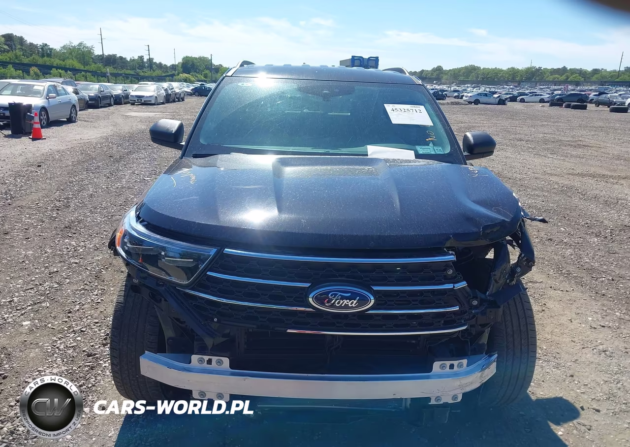 2024 Ford Explorer Xlt VIN:1FMSK8DH9RGA44127 - 12