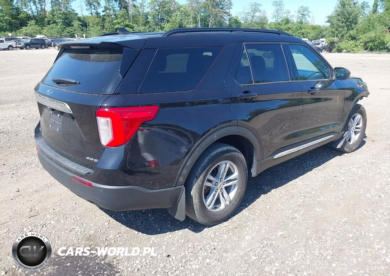 2024 Ford Explorer Xlt VIN:1FMSK8DH9RGA44127 - 4