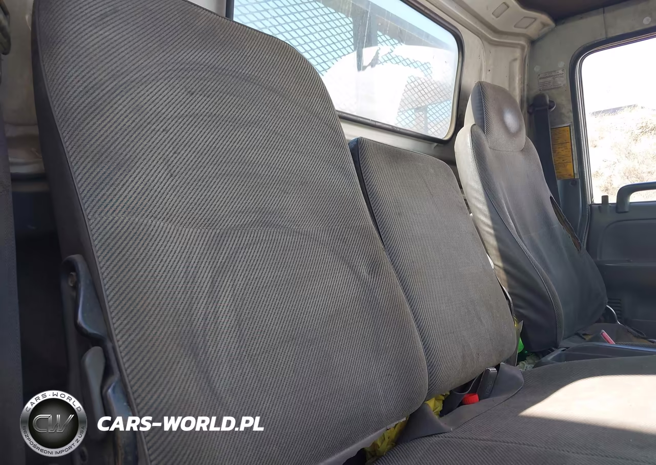 2001 Isuzu Npr VIN:JALC4B14717010546 - 6