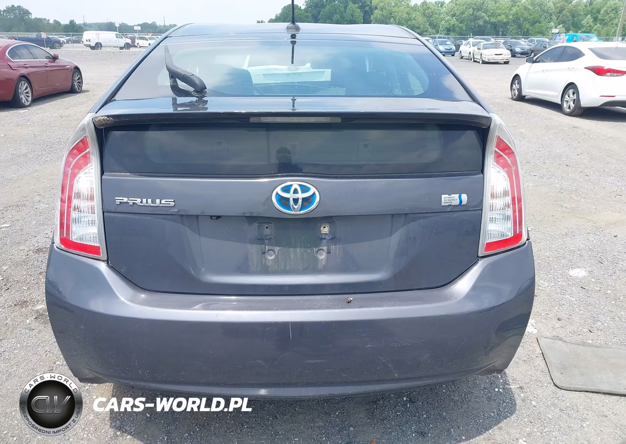 2013 Toyota Prius Five VIN:JTDKN3DU3D1669209 - 16