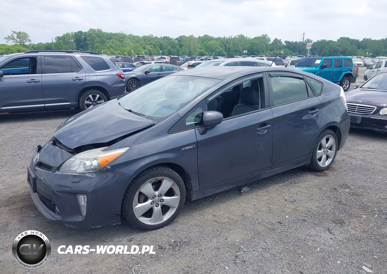 2013 Toyota Prius Five VIN:JTDKN3DU3D1669209 - 2