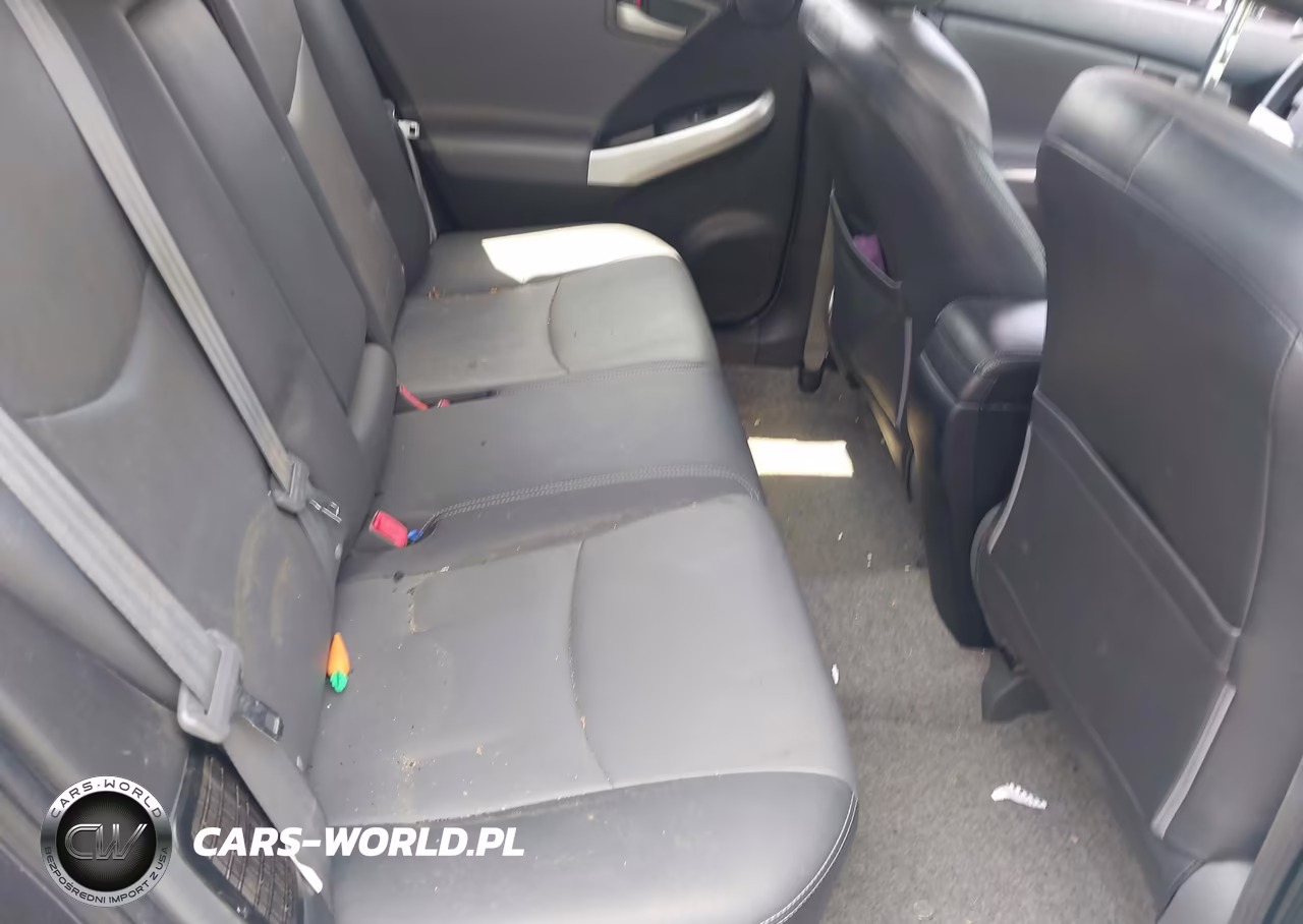 2013 Toyota Prius Five VIN:JTDKN3DU3D1669209 - 8