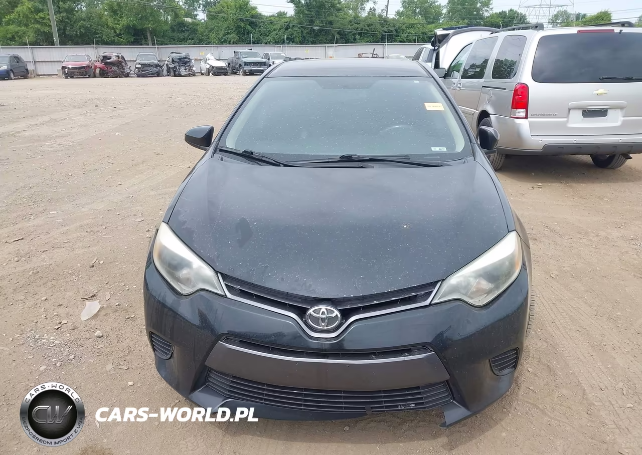 2015 Toyota Corolla Le VIN:2T1BURHE0FC339552 - 12