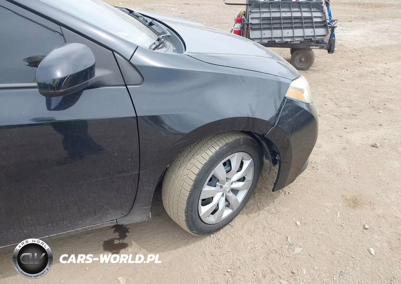 2015 Toyota Corolla Le VIN:2T1BURHE0FC339552 - 18