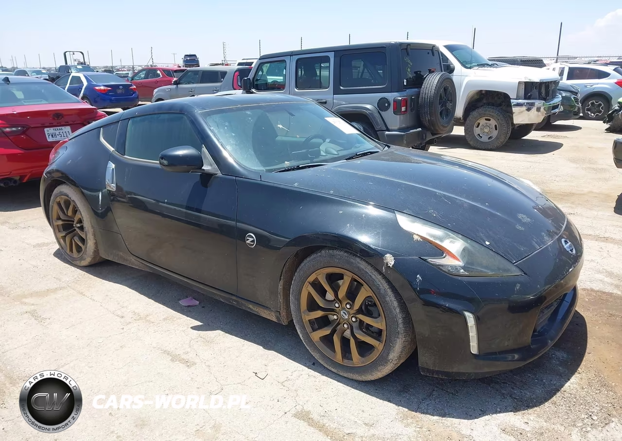 2018 Nissan 370Z – zdjęcie 1 z 11