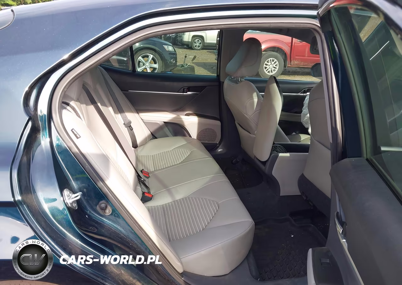2021 Toyota Camry Se VIN:4T1G11AKXMU498042 - 8