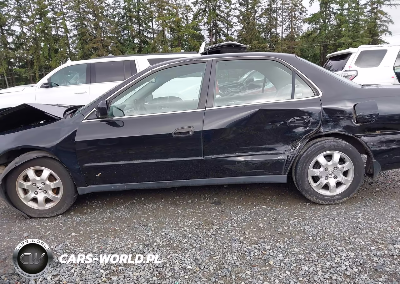 1999 Honda Accord Lx VIN:JHMCG5649XC051701 - 15