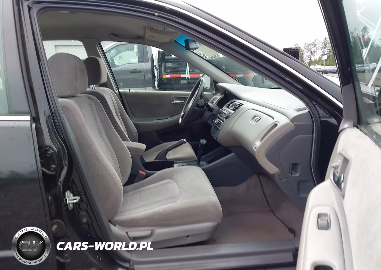 1999 Honda Accord Lx VIN:JHMCG5649XC051701 - 18
