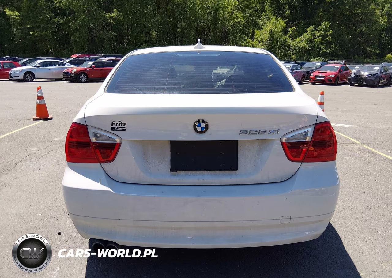 2008 BMW 328Xi VIN:WBAVC93548K056741 - 17