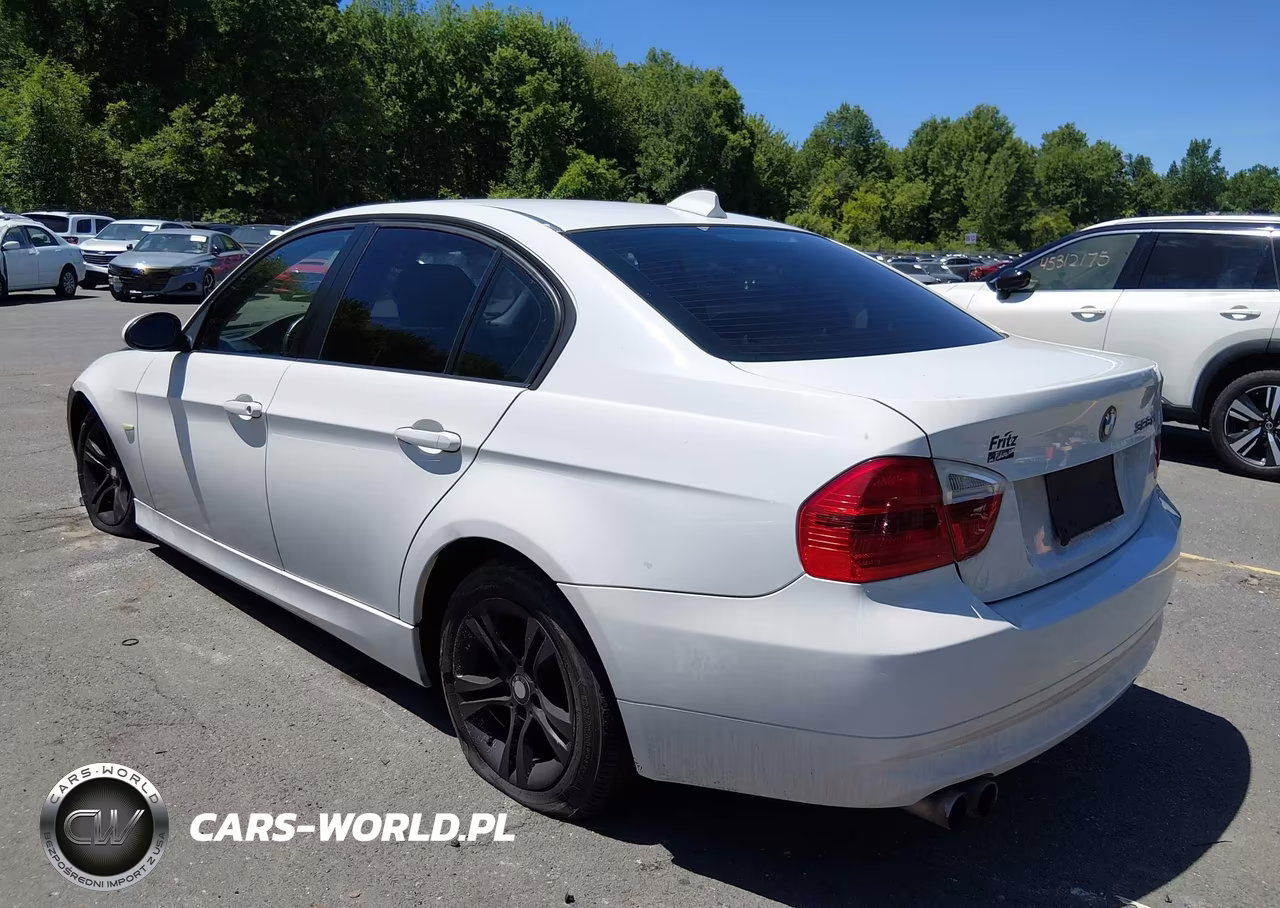 2008 BMW 328Xi VIN:WBAVC93548K056741 - 3