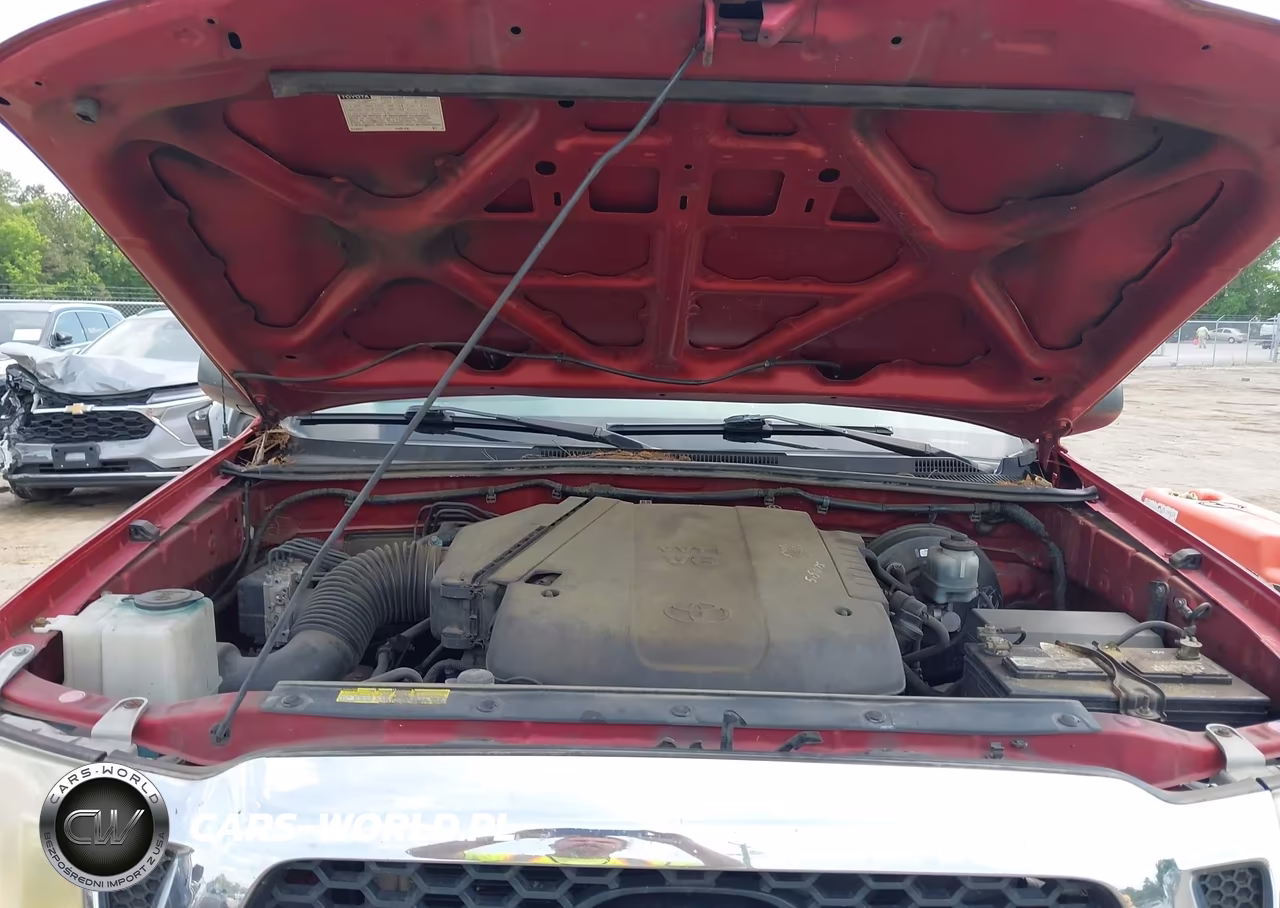 2011 Toyota Tacoma Prerunner V6 VIN:5TFTU4GN9BX010997 - 10
