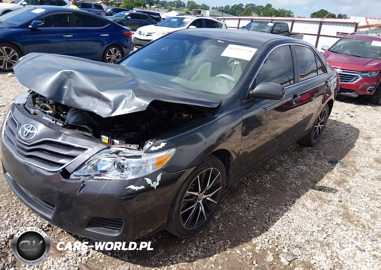 2010 Toyota Camry Le VIN:4T1BF3EK3AU033826 - 2